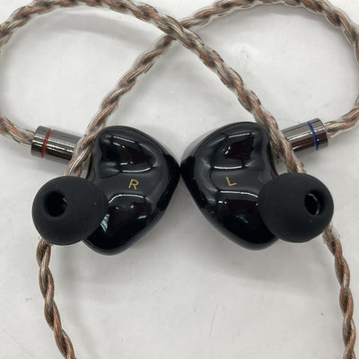 【中古】PERFORMER 8【秋葉原】