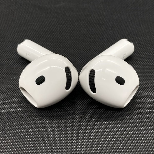 【中古】AirPods 4 MXP93J/A（アクティブノイズキャンセリング搭載）【秋葉原】
