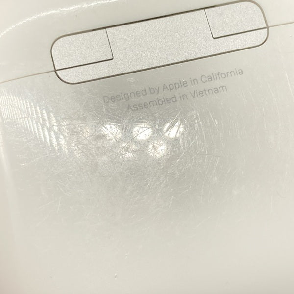 【中古】AirPods 4 MXP93J/A（アクティブノイズキャンセリング搭載）【秋葉原】