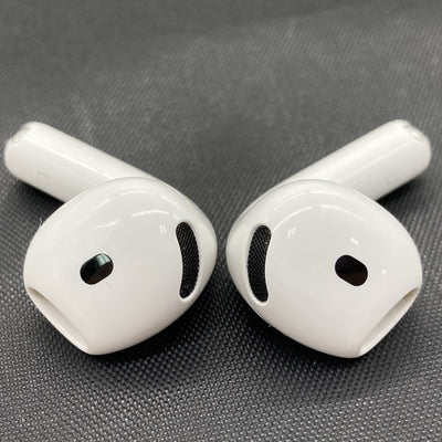 【中古】AirPods 4 MXP63J/A【秋葉原】