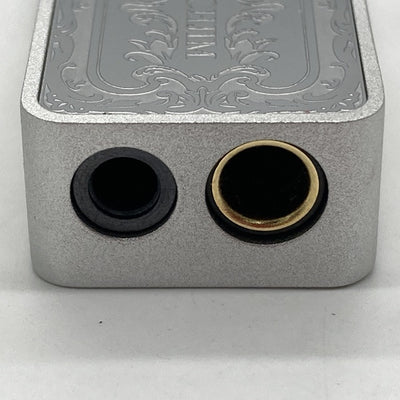 【中古】Luna ( Limited Edition-Silver Sword)【日本橋】