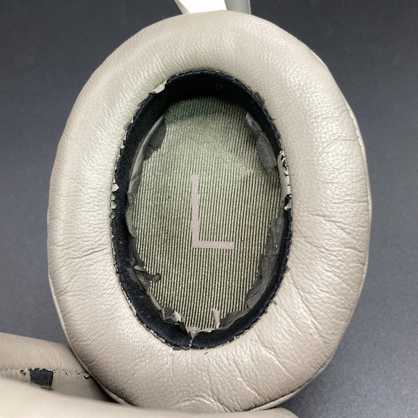 【中古】MOMENTUM Wireless ノイズキャンセルヘッドホン Sandy White 【M3AEBTXL SANDY WHITE】【名古屋】