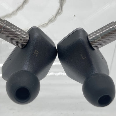 【中古】AK ZERO1 【IRV-AK-ZERO1】【日本橋】