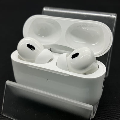 【中古】MagSafe充電ケース(USB-C)付きAirPods Pro(第2世代) MTJV3JA【秋葉原】