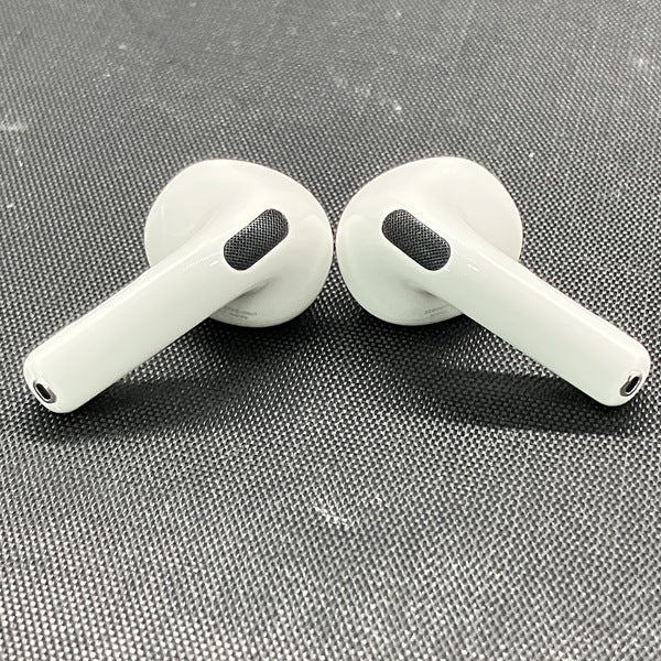 【中古】AirPods 4 MXP63J/A【秋葉原】