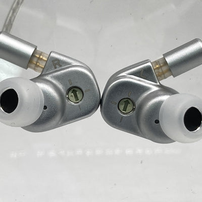 【中古】4U【日本橋】