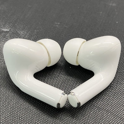 【中古】MagSafe充電ケース(USB-C)付きAirPods Pro(第2世代) MTJV3JA【名古屋】