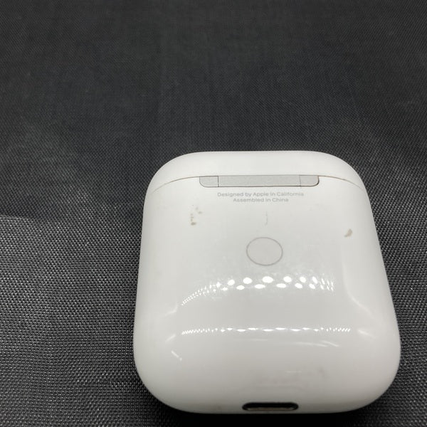 【中古】AirPods with Wireless Charging Case  MRXJ2J-A【日本橋】