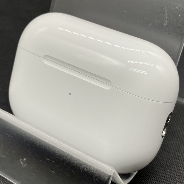 【中古】MagSafe充電ケース(USB-C)付きAirPods Pro(第2世代) MTJV3JA【名古屋】