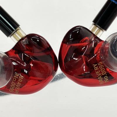 【中古】Bravery EXCLUSIVE EDITION【名古屋】
