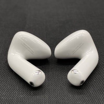 【中古】AirPods 4 MXP93J/A（アクティブノイズキャンセリング搭載）【日本橋】