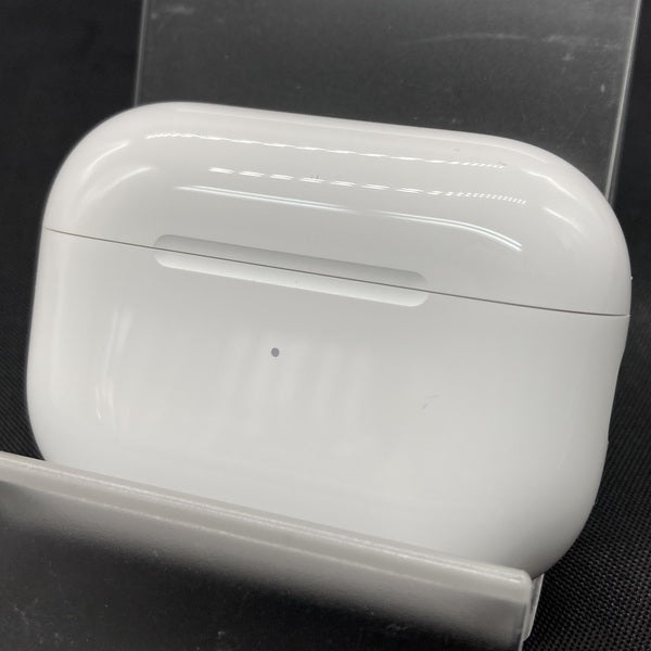 【中古】MagSafe充電ケース(USB-C)付きAirPods Pro(第2世代) MTJV3JA【秋葉原】