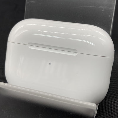 【中古】MagSafe充電ケース(USB-C)付きAirPods Pro(第2世代) MTJV3JA【秋葉原】