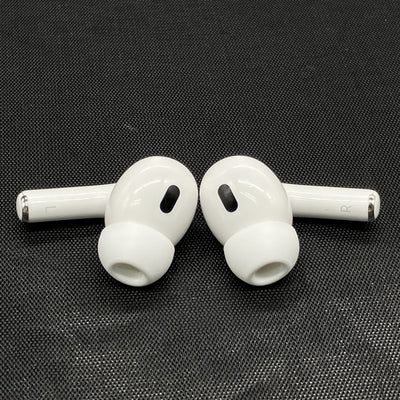 【中古】MagSafe充電ケース(USB-C)付きAirPods Pro(第2世代) MTJV3JA【仙台】