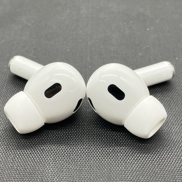 【中古】MagSafe充電ケース(USB-C)付きAirPods Pro(第2世代) MTJV3JA【秋葉原】