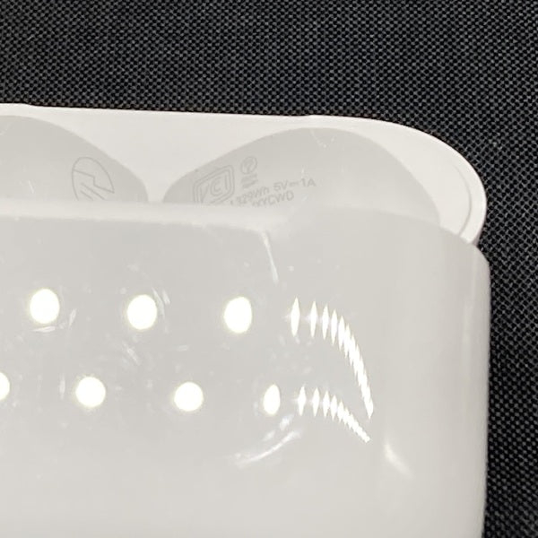 【中古】AirPods 4 MXP93J/A（アクティブノイズキャンセリング搭載）【秋葉原】