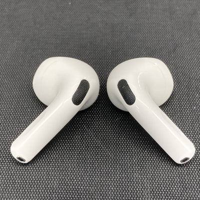 【中古】AirPods 4 MXP63J/A【秋葉原】