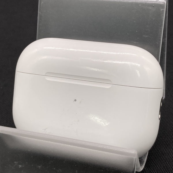 【中古】MagSafe充電ケース(USB-C)付きAirPods Pro(第2世代) MTJV3JA【秋葉原】