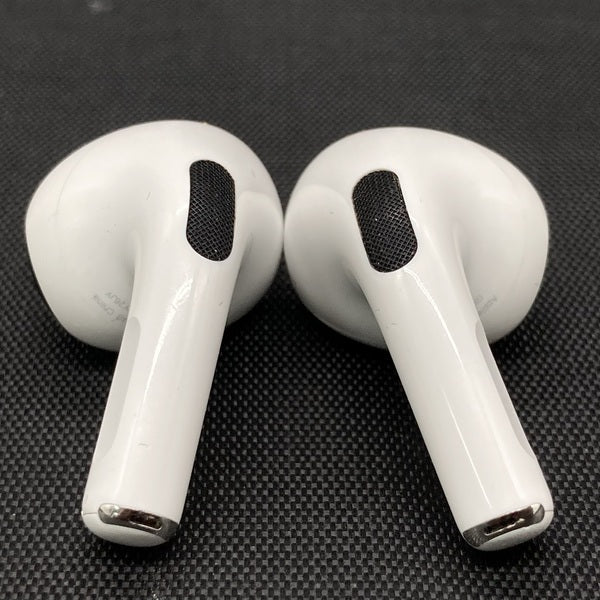 【中古】MagSafe充電ケース(USB-C)付きAirPods Pro(第2世代) MTJV3JA【秋葉原】