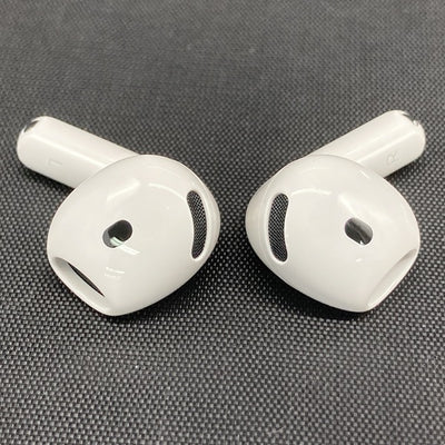 【中古】AirPods 4 MXP93J/A（アクティブノイズキャンセリング搭載）【秋葉原】