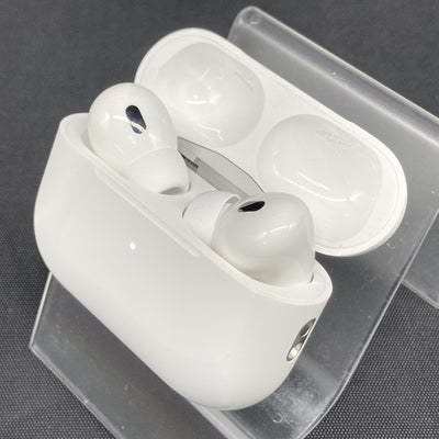 【中古】MagSafe充電ケース(USB-C)付きAirPods Pro(第2世代) MTJV3JA【秋葉原】