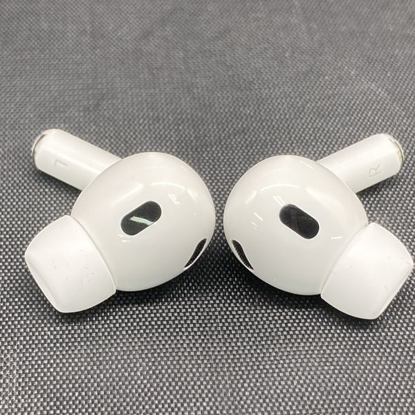【中古】MagSafe充電ケース(USB-C)付きAirPods Pro(第2世代) MTJV3JA【秋葉原】