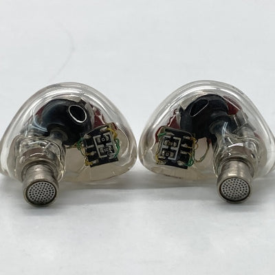 【中古】AXH Holiday Edition (Universal Fit)（ケーブル欠品）【日本橋】
