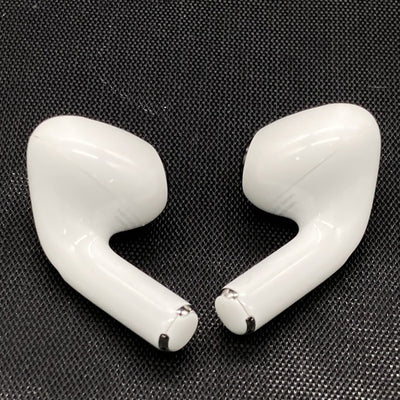 【中古】MagSafe充電ケース(USB-C)付きAirPods Pro(第2世代) MTJV3JA【秋葉原】