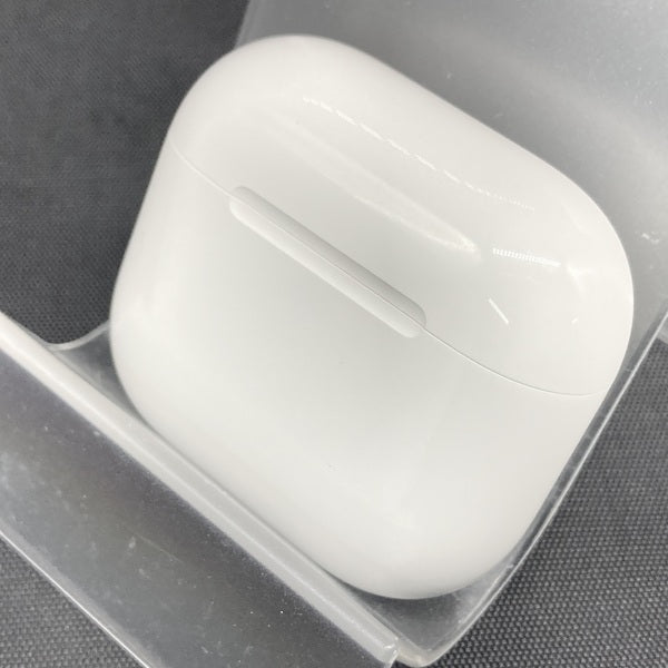 【中古】AirPods 4 MXP93J/A（アクティブノイズキャンセリング搭載）【日本橋】