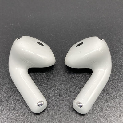 【中古】AirPods 4 MXP93J/A（アクティブノイズキャンセリング搭載）【秋葉原】