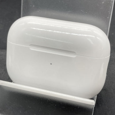 【中古】MagSafe充電ケース(USB-C)付きAirPods Pro(第2世代) MTJV3JA【秋葉原】