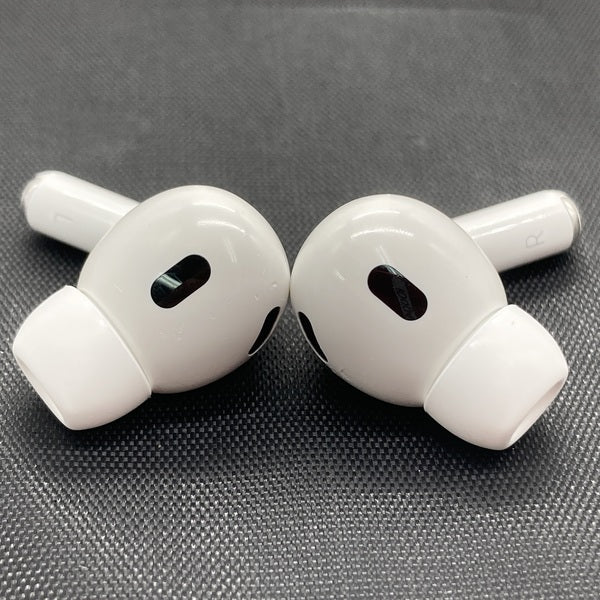 MagSafe充電ケース(USB-C)AirPodsPro第2世代MTJV3JA Apple AirPods Pro 第2世代 MagSafe充電ケース(USB-C)付き
