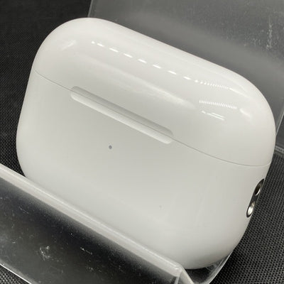 【中古】MagSafe充電ケース(USB-C)付きAirPods Pro(第2世代) MTJV3JA【秋葉原】