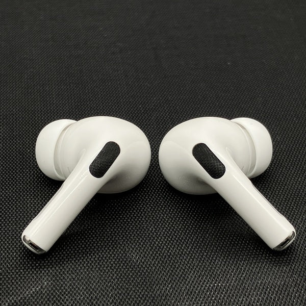 【中古】MagSafe充電ケース(USB-C)付きAirPods Pro(第2世代) MTJV3JA【秋葉原】