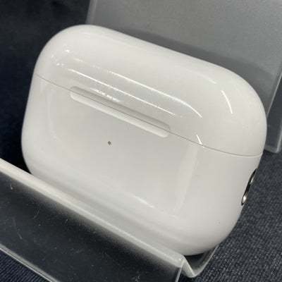 【中古】AirPods Pro (第2世代) MagSafe充電ケース(USB-C)【秋葉原】