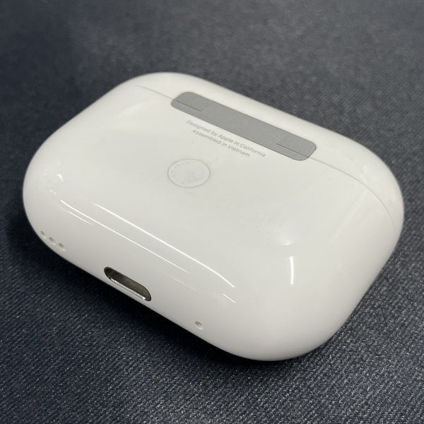 【中古】AirPods Pro (第2世代) MagSafe充電ケース(USB-C)【秋葉原】