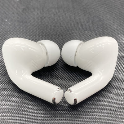 【中古】MagSafe充電ケース(USB-C)付きAirPods Pro(第2世代) MTJV3JA【秋葉原】