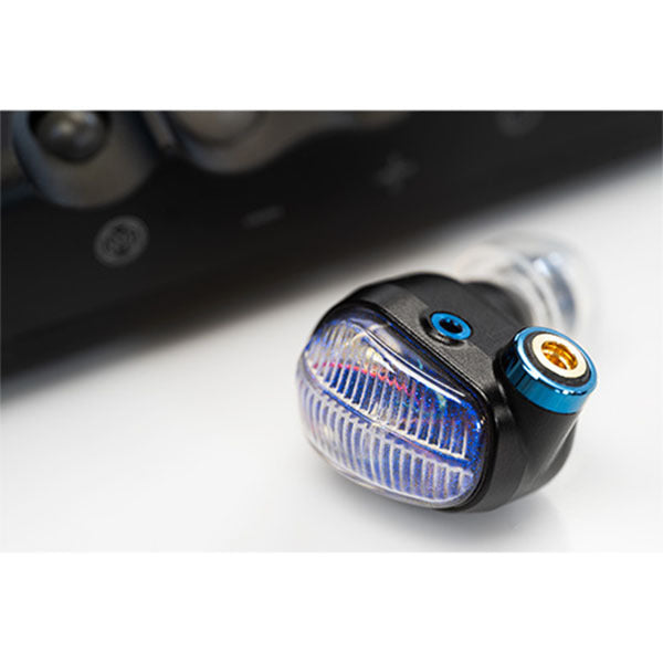 イヤホン Campfire Audio IO Campfire Audio、試聴を繰り返して2BAドライバー構成とした新
