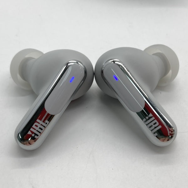 【中古】LIVE BEAM 3 シルバー【JBLLIVEBEAM3SIL】【仙台】