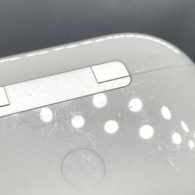 【中古】MagSafe充電ケース(USB-C)付きAirPods Pro(第2世代) MTJV3JA【日本橋】