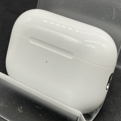 【中古】MagSafe充電ケース(USB-C)付きAirPods Pro(第2世代) MTJV3JA【秋葉原】