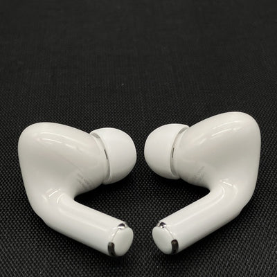 【中古】MagSafe充電ケース(USB-C)付きAirPods Pro(第2世代) MTJV3JA【秋葉原】