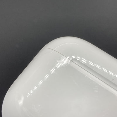【中古】AirPods 4 MXP93J/A（アクティブノイズキャンセリング搭載）【秋葉原】