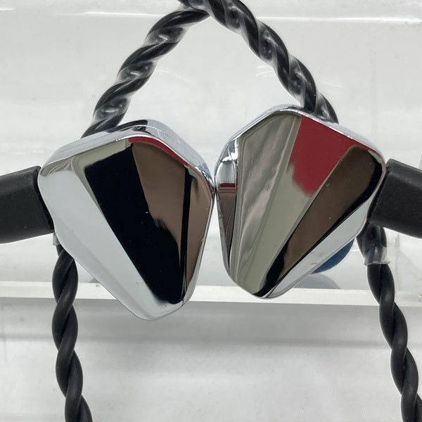 【中古】Carat【秋葉原】