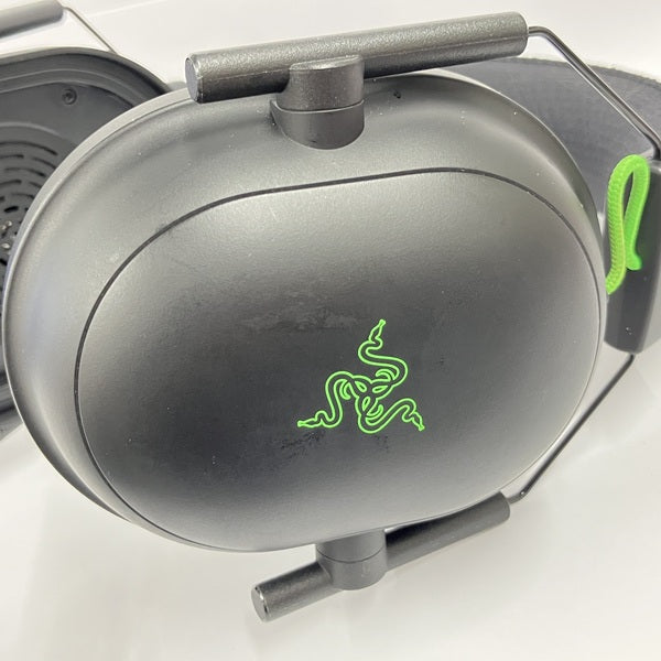 Razer 【中古】BlackShark V2（イヤーパッド欠品）【秋葉原】 – e