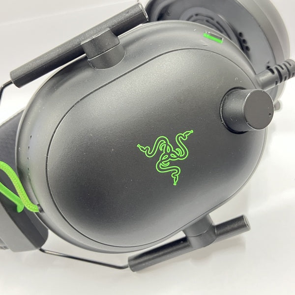 Razer 【中古】BlackShark V2（イヤーパッド欠品）【秋葉原】 – e