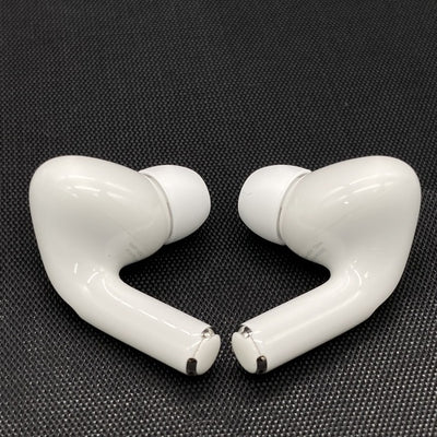 【中古】MagSafe充電ケース(USB-C)付きAirPods Pro(第2世代) MTJV3JA【秋葉原】