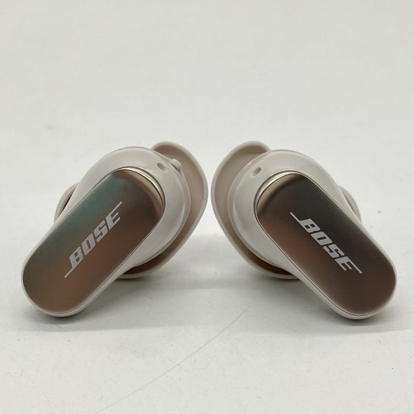 【中古】QuietComfort Ultra Earbuds White Smoke【日本橋】