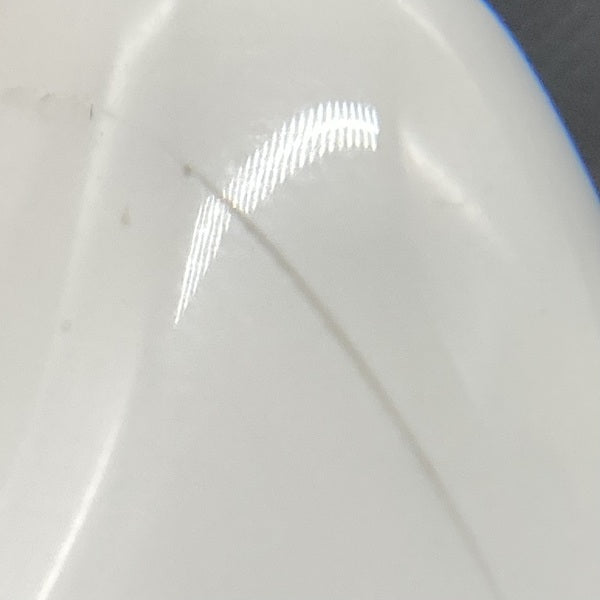 【中古】AirPods 4 MXP93J/A（アクティブノイズキャンセリング搭載）【秋葉原】