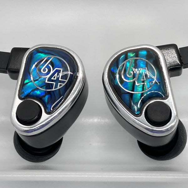 【中古】Nio 【64A-8434】【秋葉原】
